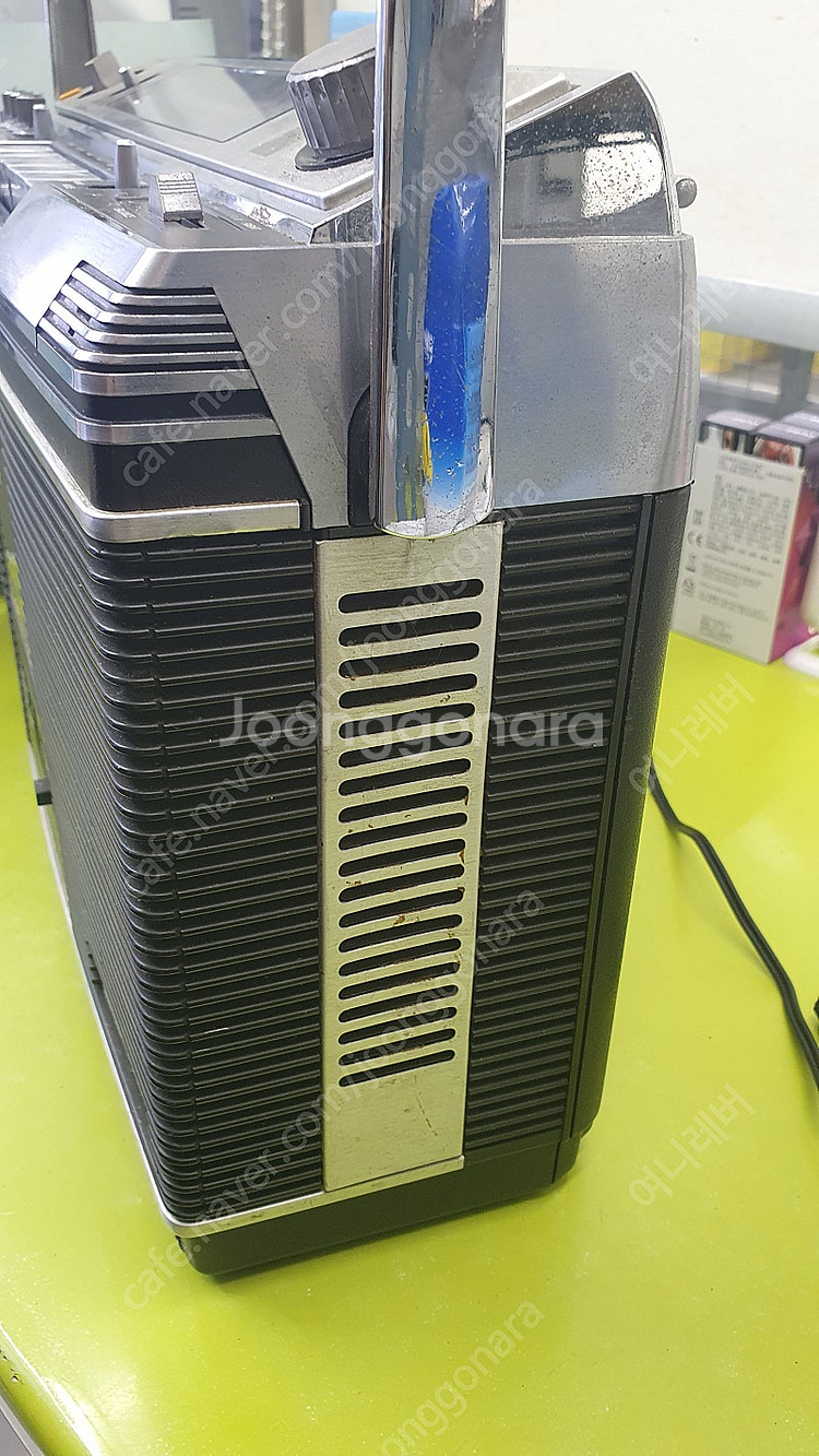 소니 빈티지라디오 cf-580 팝니다.--3