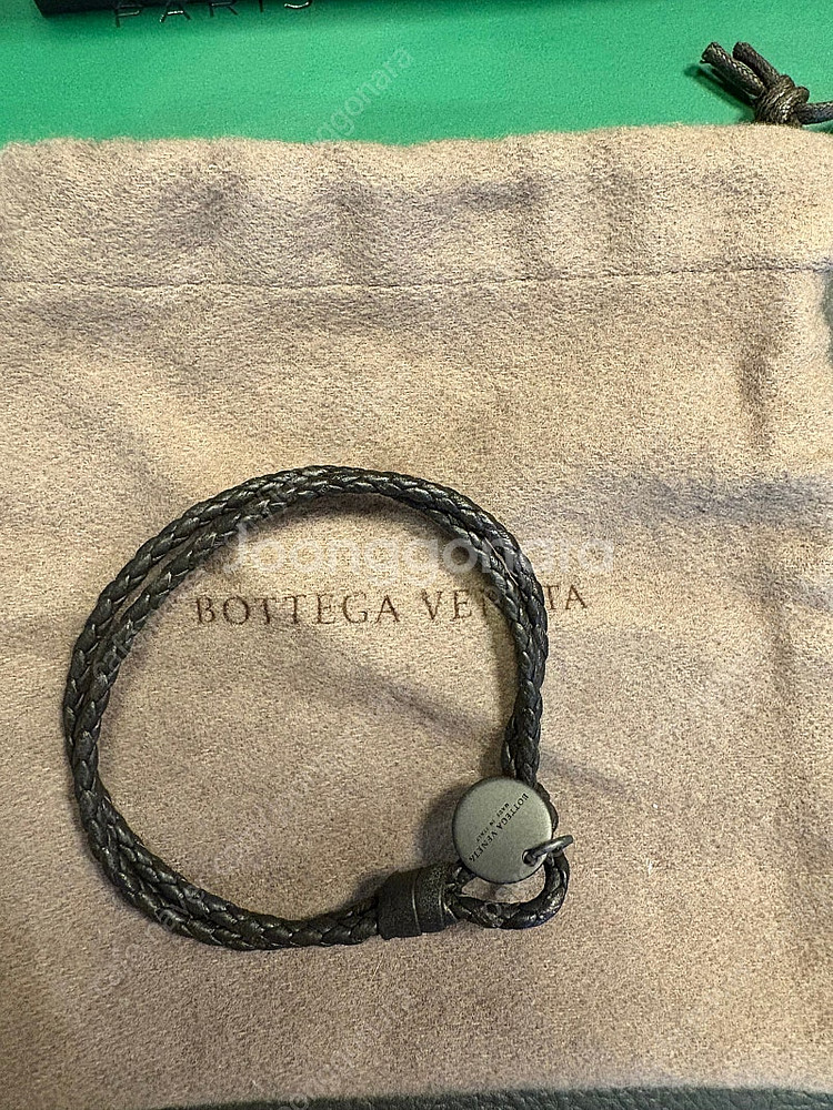 보테가 가죽팔찌--3