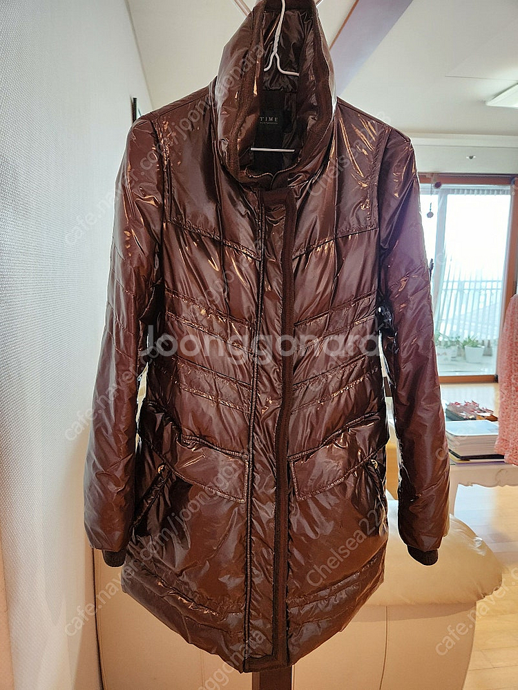 한섬 타임 패딩 여성 다운 패딩 코트, 이탈리아 원단,...--4