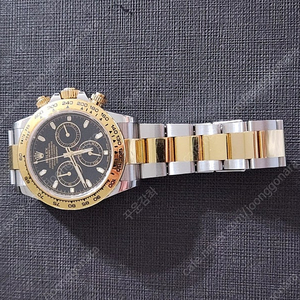 롤렉스 남성용 데이토나 옐로우골드 검판 바 팝니다 40mm 116503