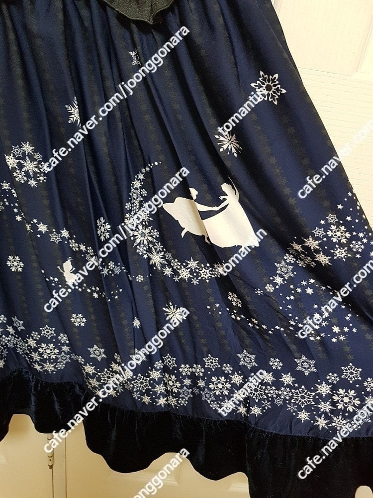 디즈니 axes femme와 콜라보 엘사 원피스 55사이즈 새상품 이만원--2