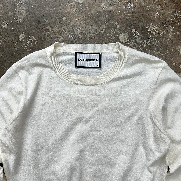 66) 칼라거펠드 니트 스웨터--1