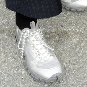로우클래식 비브람 운동화 실버 245 새상품 Lc T-1 VIBRAM SNEAKERS_LC257SO01