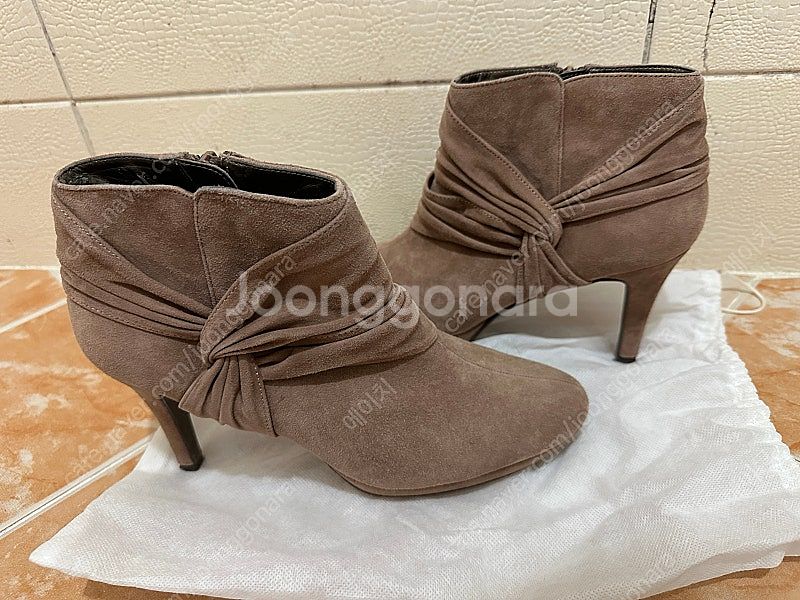 일본 백화점 구매 스웨이드 앵글부츠 240 (245)--1