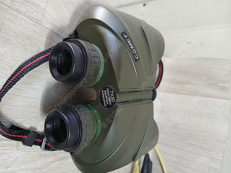 COMET Waterproof 쌍안경--1