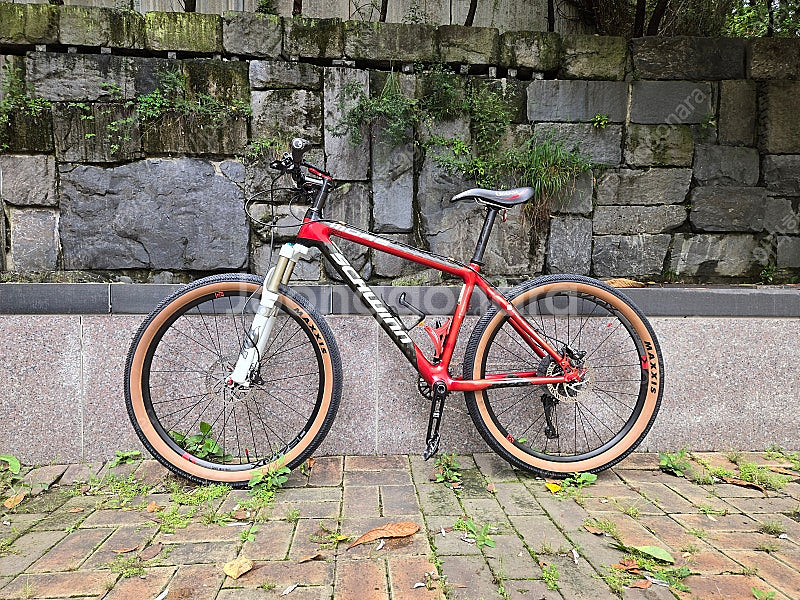 슈윈(SCHWINN) 카본 MTB 15인치 (Full XT 8000구동계, 폭스 샥) 팝니다.--1