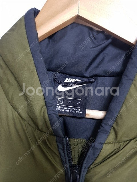 나이키 봄버 aj1020-355 카키 점퍼 스우시--1