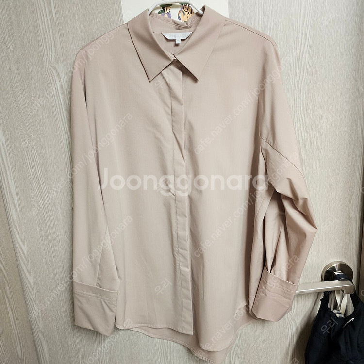 메비 이삐셔츠 2사이즈, ​메르시비앙 슬랙스 3사이즈 새상품--1