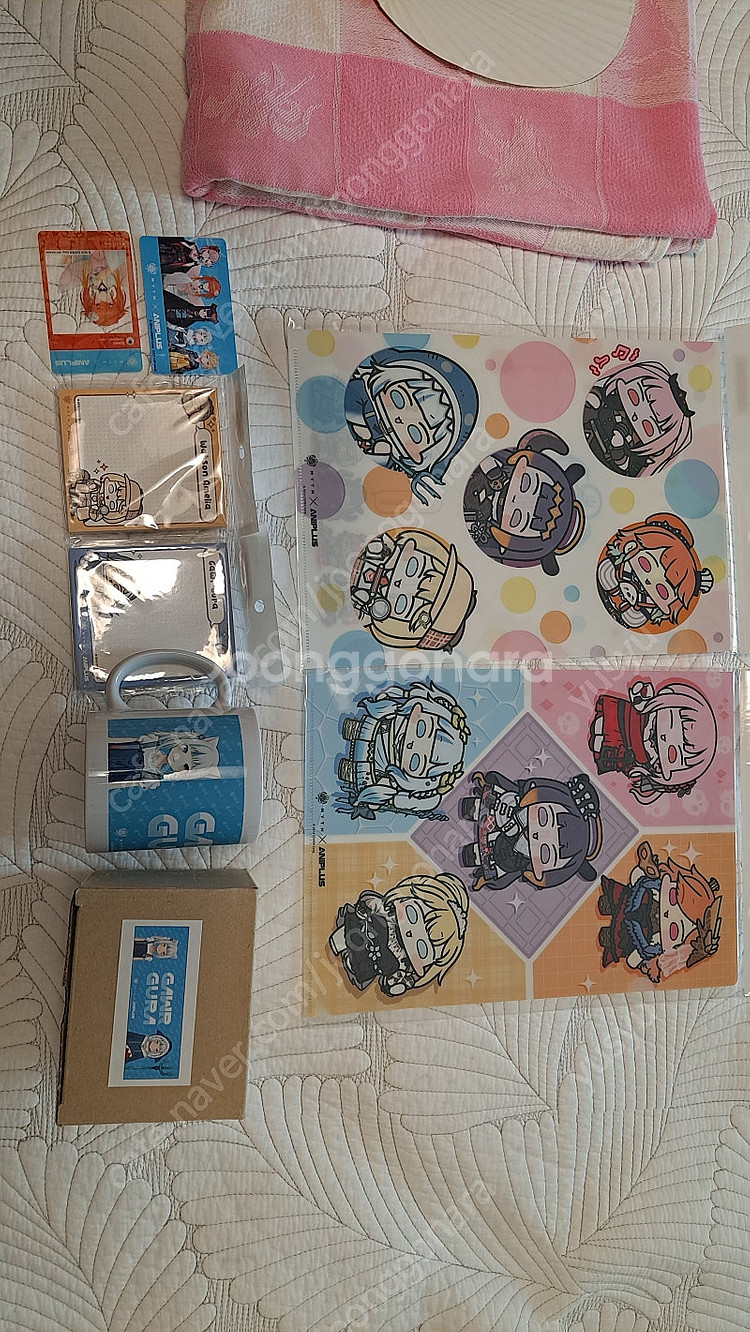 홀로라이브 애니플러스 콜라보 가우르 구라 한정메뉴 굿즈 머그컵, 클리어파일,메모지 그리고 회원 포인트카드 판매합니다--0