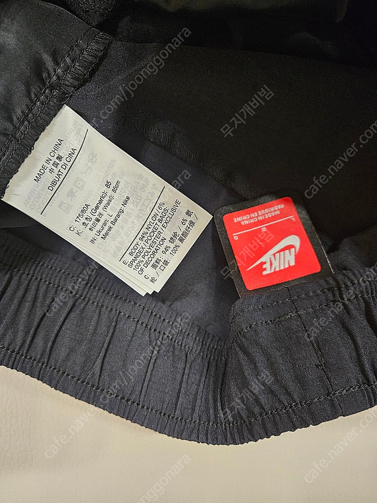 나이키 테크팩 우븐 반바지 이미지