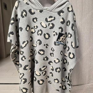 리미떼두두/케이프(Leopard hoodie knit cape), 팬더 점퍼(Panda reversible jumper) 3xl 사이즈