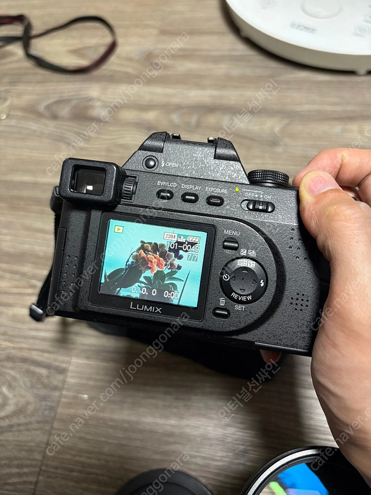 파나소닉 루믹스 DMC-FZ10 카메라 팝니다. 망원렌즈 포함 이미지