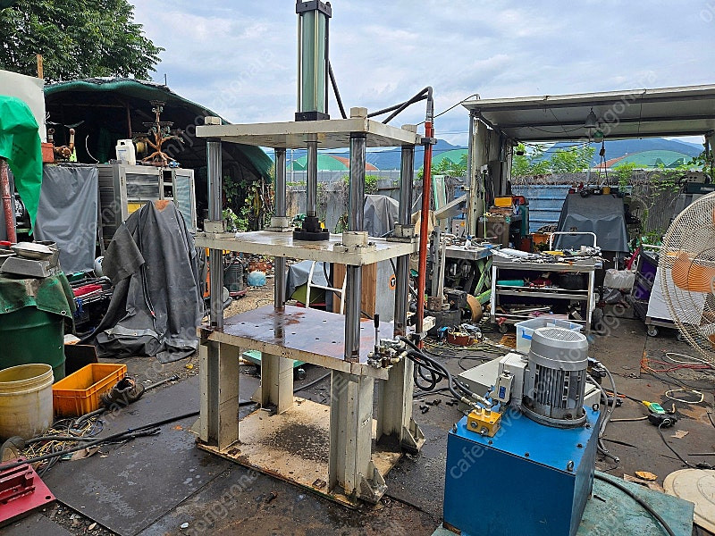 유압프레스,,,공업용탈수기 이미지