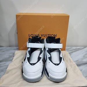 루이비통 LV 트레이너 2 스니커즈 1AAH95