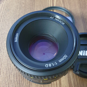 니콘 AF 50mm f1.8D렌즈