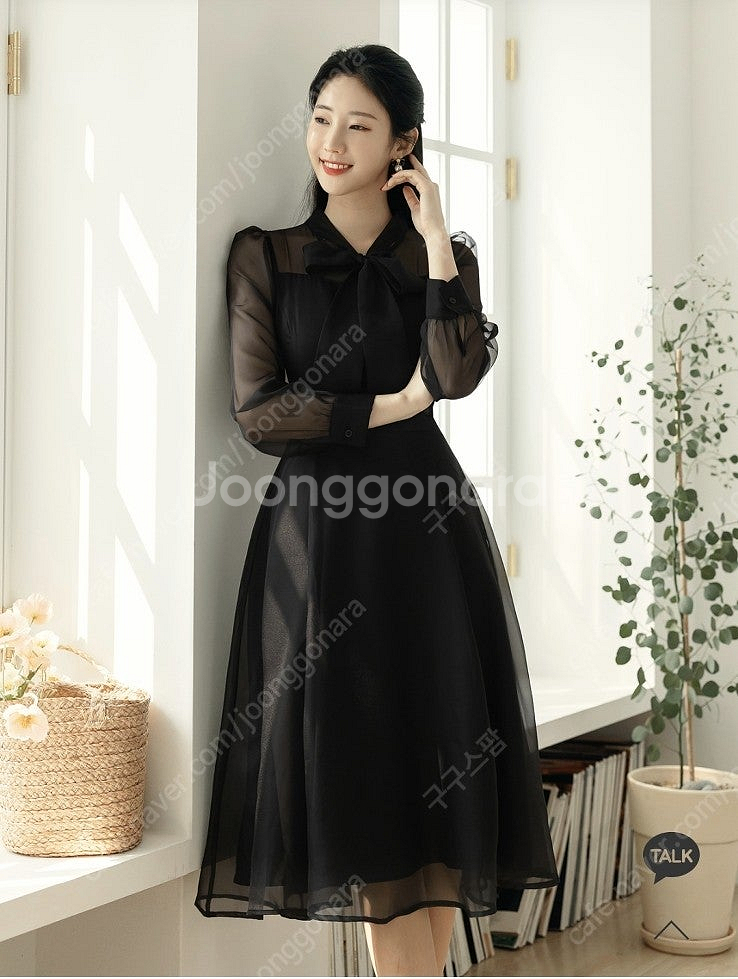 (시크라인)슈룬 리본넥 오간자 플레어 원피스--3