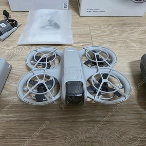 DJI NEO 플라이모어 콤보 팝니다