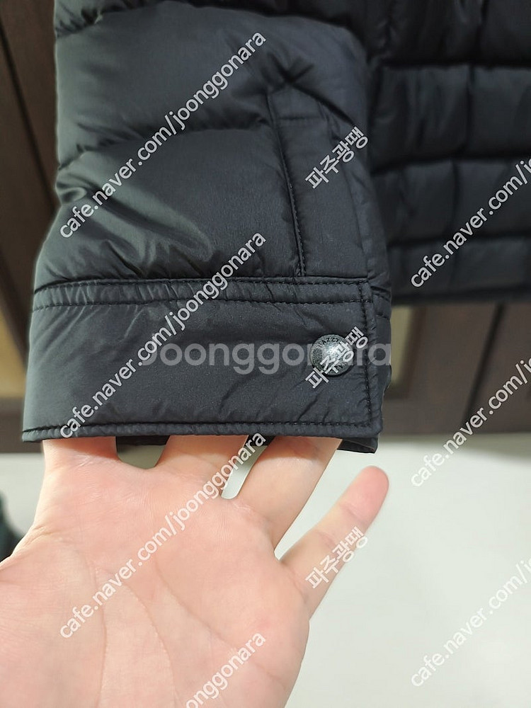 헤지스남아 경량패딩 155 4만4천원 착불 새거같은중--2