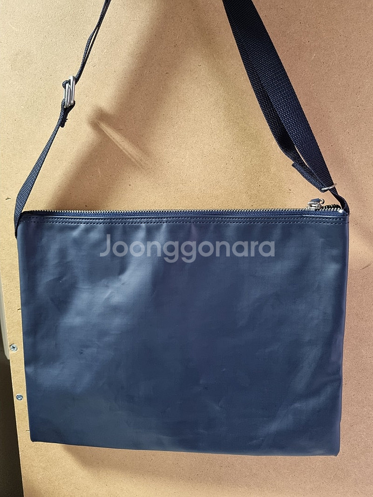 요시다포터 크로스백--1