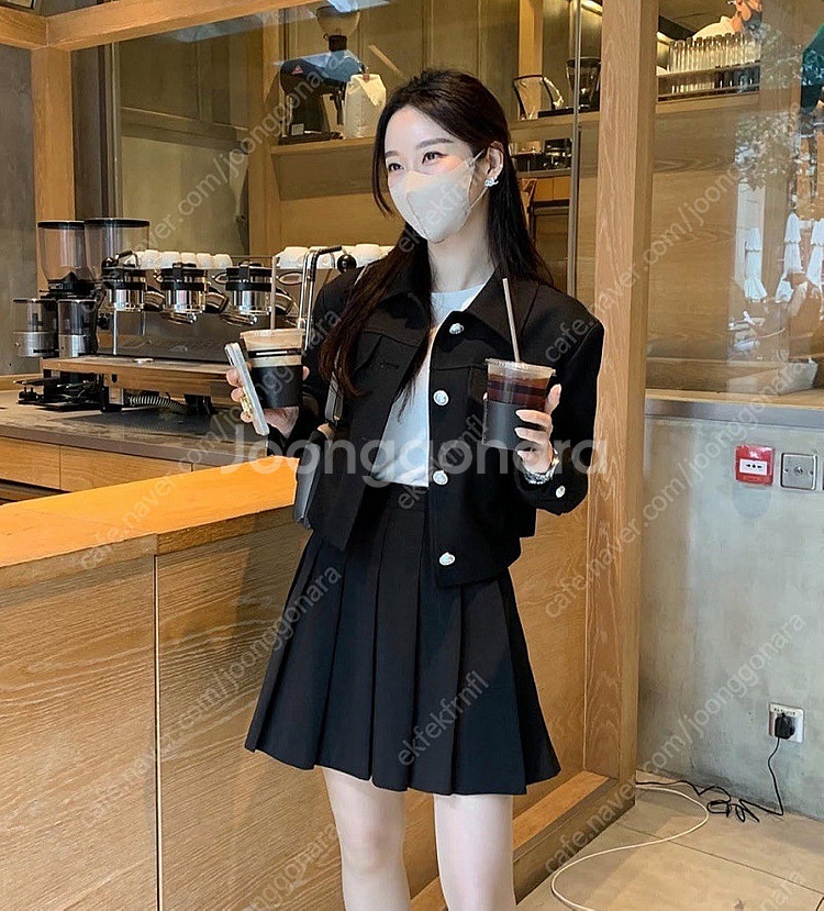 페이지유 웨일리 숏 JK 미니 플리츠 SK(m사이즈)--0