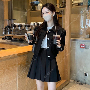 페이지유 웨일리 숏 JK 미니 플리츠 SK(m사이즈)