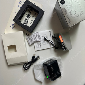 고독스 IT30PRO(소니용) 플래쉬 팝니다