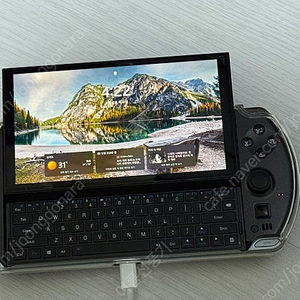 GPD WIN4 8840U 32G 2TB