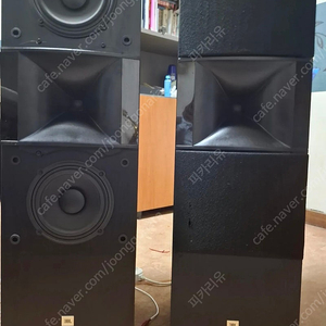 JBL SVA 1600 스피커