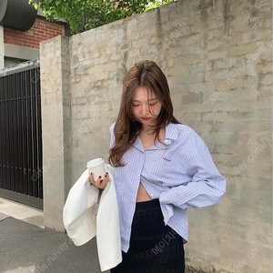 타낫 스트라이프 셔츠