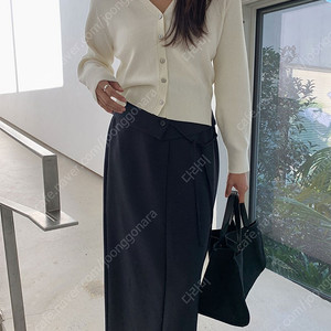 유어메모마크들리딥뮤즈조이드비비에미닝아웃모어댄예스터데이러브유쏘머치아뜰리에에디션아키텍트모노심슨미뉴에트므앤아루드그랑블룸비애브선트마인디드페미니크트렌디어패럴