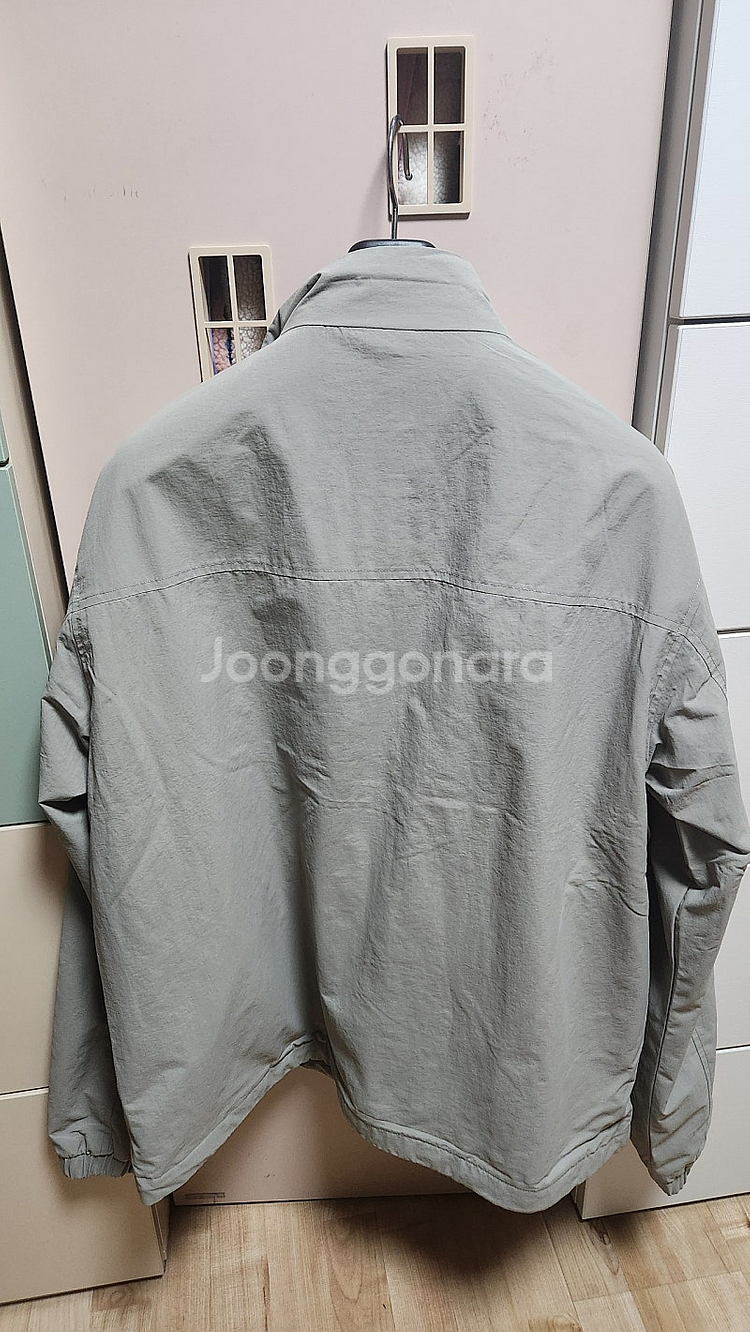 스노우피크 캠퍼 스탠드넥 바람막이 새상품 팝니다--1