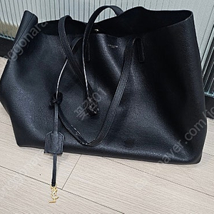 생로랑 정품 숄더백 파우치있어요 택포