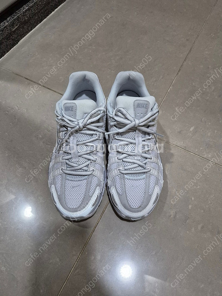 나이키여성운동화p6000 240사이즈--3