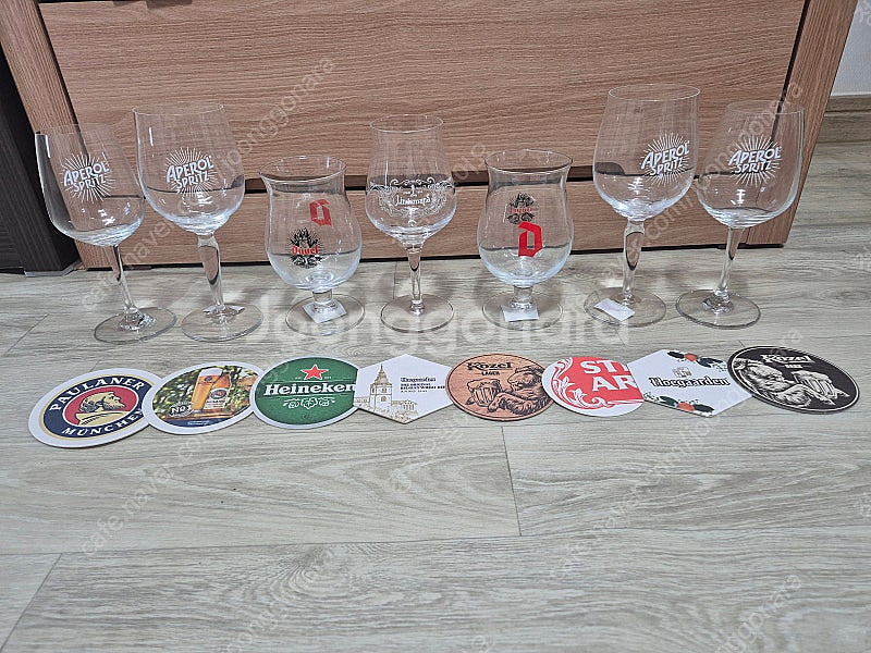 맥주컵에 품격을 더하다~~~서비스에 정성을 더하다~~~맥주잔 전용잔 다양하게 여러가지 서비스도 알차게 챙겨드립니다!...--3