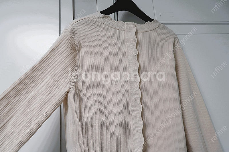 SJSJ 스캘럽 라인 니트 가디건 판매--6