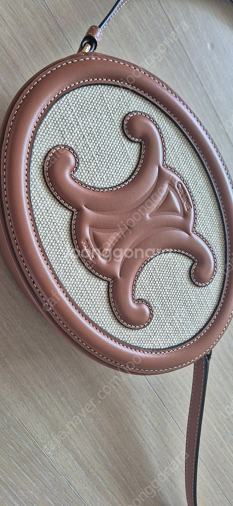 셀린느 오벌펄스 크로스백 오벌백--1