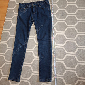 28사이즈 여성 스키니진 입니다.