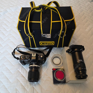 니콘 NIKON F-301 빈티지 필름 카메라, 필터, 80' s빈티지 가방 세트 판매 (점검 및 수리 완)