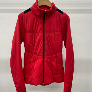 여성)타이틀리스트 골프 투어핏 씬 패딩 방풍 자켓 S사이즈 판매합니다.