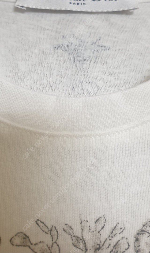 새제품 화이트 면 반팔 티셔츠cd--2