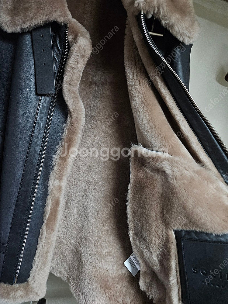 21fw 솔리드옴므 무스탕 50사이즈--3