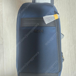 투미 스콧 슬링백 10.25" 네이비 새상품