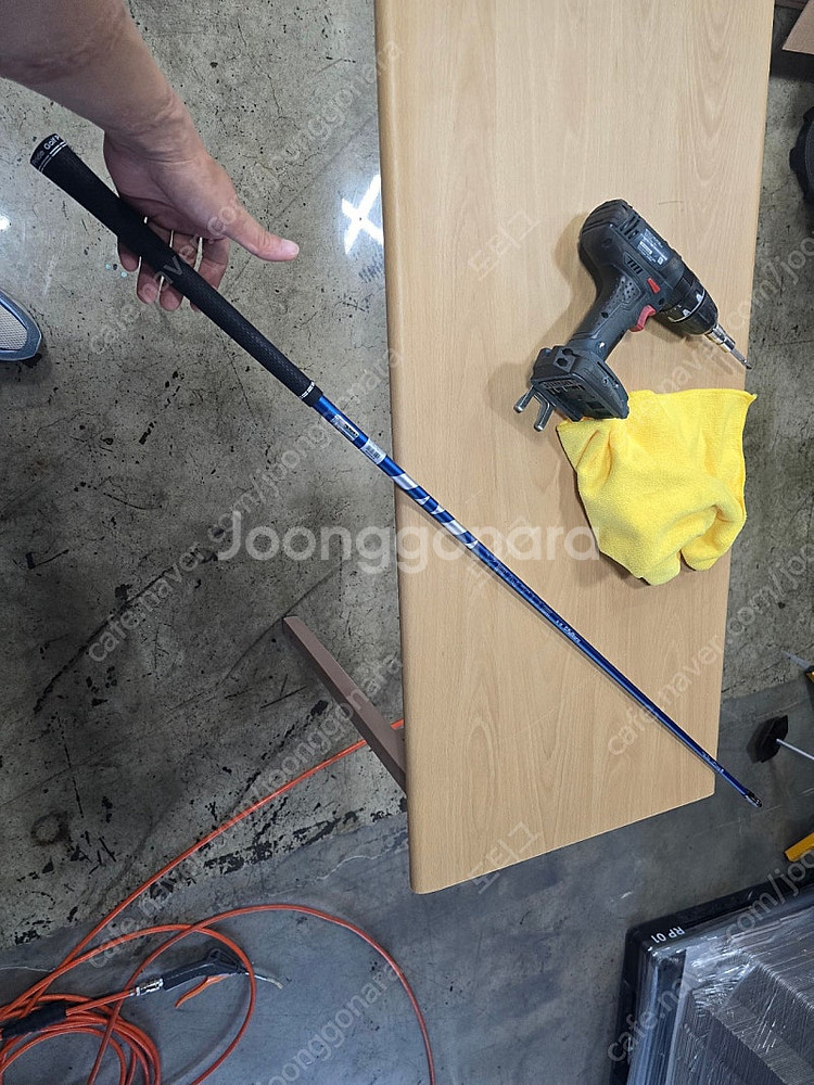 벤투스 블루 플러스 6s 팝니다 스릭슨슬리브--0