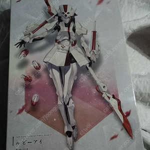 프라모델 코토부키야 무한해후 메가로마리아 루비 아이