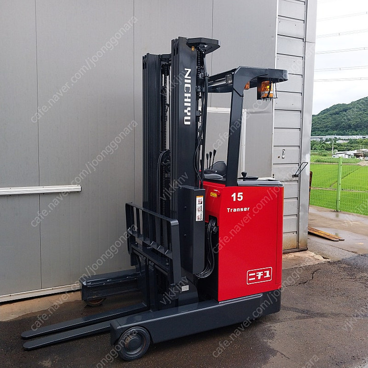 니찌유 전동지게차 1.5톤 3단 5500MM 2021년식 3900시간사용 중고 FBR15-85[신차수준] 이미지