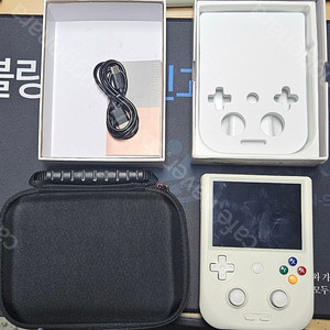 RG 406V + 512G(한방팩) 판매합니다.