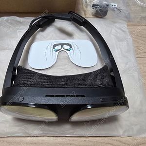 VIVE FLOW 바이브 플로우 VR기기 신품급