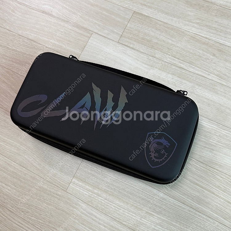 msi 클로a8 팝니다. (정품파우치, 필름 포함)--2