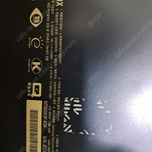 삼성노트북NT900X3F 화면안뜸 깨끗하고밧데리좋음 액정정상팝니다