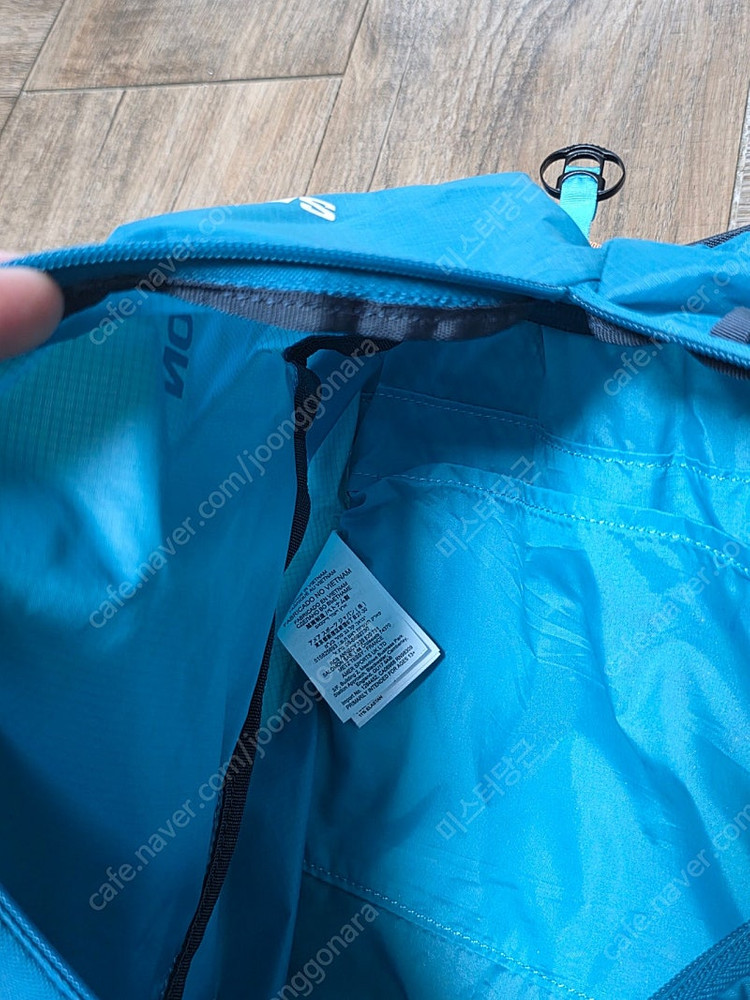 살로몬 엑티브스킨 12 (플라스크 포함)--3